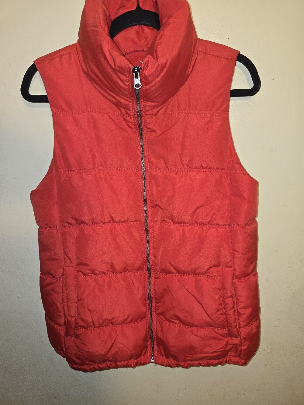 Red Puffer Vest - Women's Sleeveless Jacket Old Navy